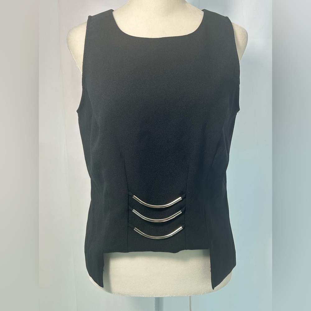 VTG LISA JO Sleeveless Shell Tank Top